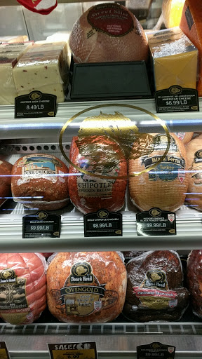 Grocery Store «Fresh Thyme Farmers Market- Bloomington IN», reviews and photos, 3600 W 3rd St, Bloomington, IN 47404, USA