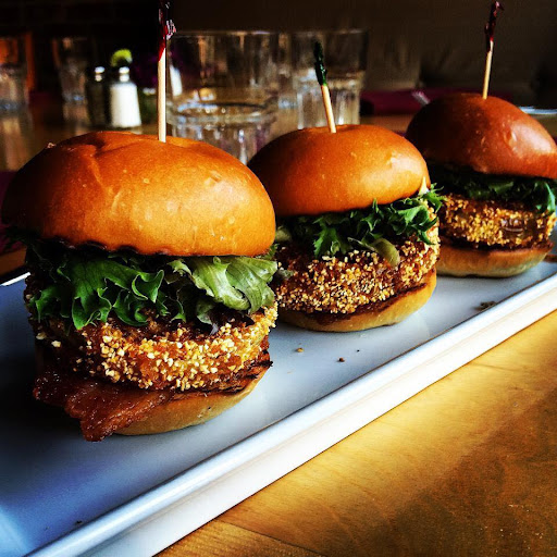 Kitchen428 Restaurant & Mojos Lounge image