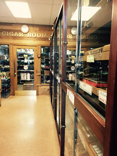 Tobacco Shop «Everett Cigar & Tobacco», reviews and photos, 11108 Evergreen Way c, Everett, WA 98204, USA