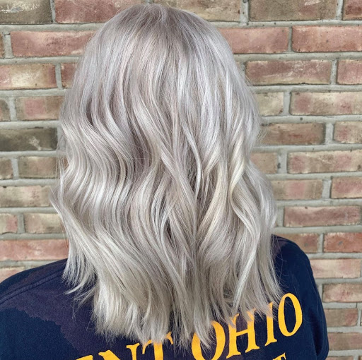 Hair Salon «Vivid Salon & Spa», reviews and photos, 15320 Bagley Rd, Middleburg Heights, OH 44130, USA