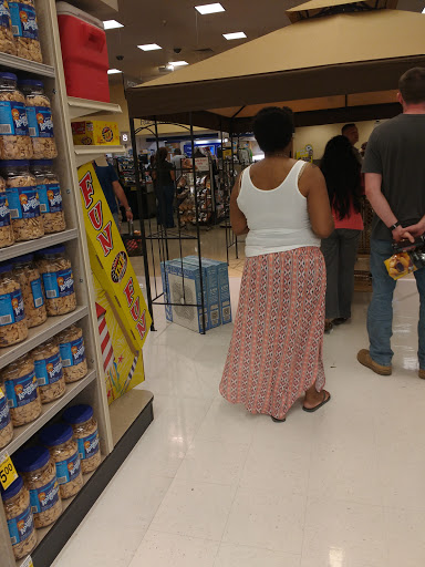 Grocery Store «Safeway», reviews and photos, 10223 Gravelly Lake Dr SW, Lakewood, WA 98499, USA