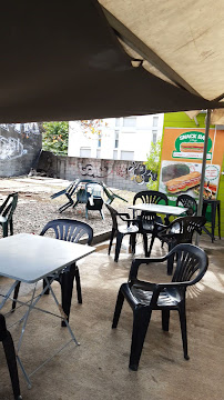 Atmosphère du Restauration rapide Snack Dan à Saint-Denis - n°1