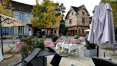 Maison Aux Quatres Pignons à Provins