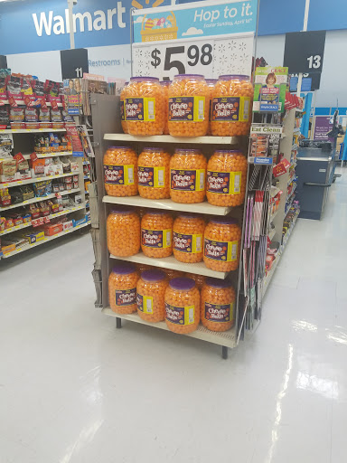 Department Store «Walmart Supercenter», reviews and photos, 2151 W Oaklawn Rd, Pleasanton, TX 78064, USA