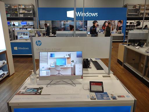 Electronics Store «Best Buy», reviews and photos, 210 Ken Pratt Blvd, Longmont, CO 80501, USA