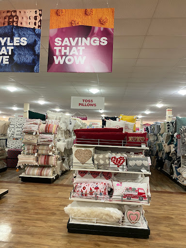 Department Store «HomeGoods», reviews and photos, 201 Nassau Park Blvd, Princeton, NJ 08540, USA