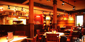 Molly's Restaurant & Bar