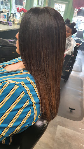 Hair Salon «Damaris Hair Care», reviews and photos, 521 E King St, Lancaster, PA 17602, USA