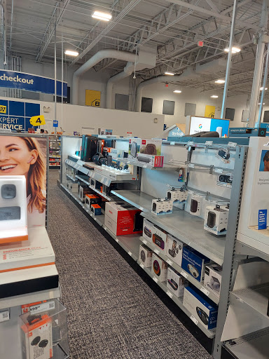 Electronics Store «Best Buy», reviews and photos, 12410 St Charles Rock Rd, Bridgeton, MO 63044, USA