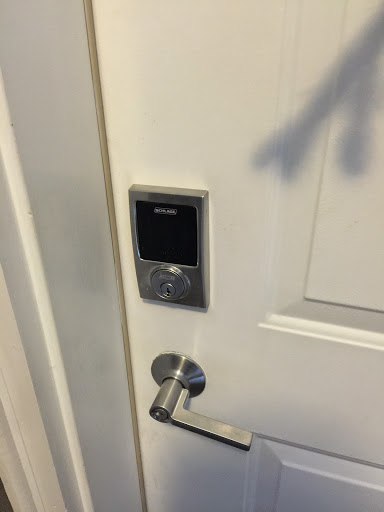 Security System Supplier «Ashland Lock & Security Solutions», reviews and photos, 2510 N Ashland Ave, Chicago, IL 60614, USA