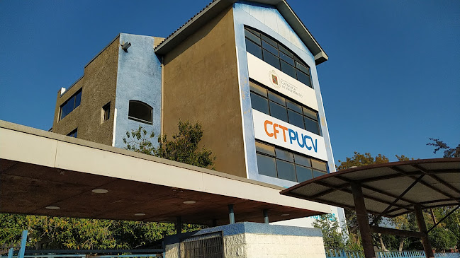 Opiniones de CFT PUCV Campus Quillota en Quillota - Escuela