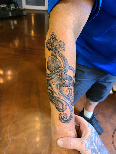 Explore navel tattoo ideas, creative tattoo ideas in Palm Coast, available at Elite Custom Tattooing