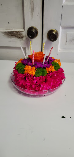 Florist «Temptations Flower Shop», reviews and photos, 2429 N Arkansas, Wichita, KS 67204, USA