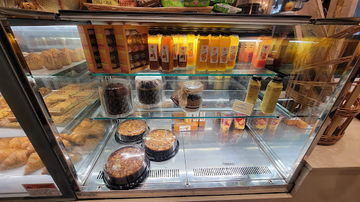 Patisserie «Cocola Bakery», reviews and photos, 333 Santana Row #1045, San Jose, CA 95128, USA