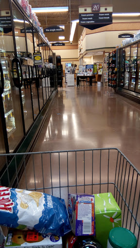 Grocery Store «Kroger», reviews and photos, 4025 Winder Hwy, Flowery Branch, GA 30542, USA