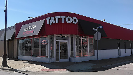 Tattoo Shop «Elite Ink Tattoo Studios», reviews and photos, 25543 Van Dyke, Center Line, MI 48015, USA