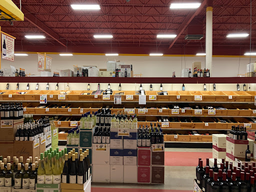 Liquor Store «Friar Tuck Beverage», reviews and photos, 1333 Savoy Plaza Ln, Savoy, IL 61874, USA