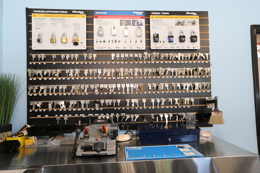 Locksmith «we do locksmith», reviews and photos, 3309 W Kennedy Blvd, Tampa, FL 33609, USA