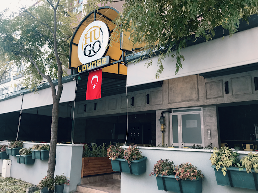 Hugo Lounge Kötekli