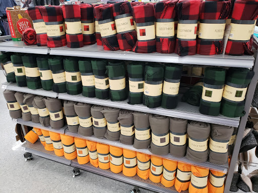 Sporting Goods Store «Academy Sports + Outdoors», reviews and photos, 5836 N Tarrant Pkwy, Fort Worth, TX 76137, USA