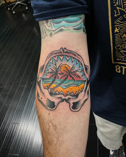 Tattoo Shop «Electric Dagger», reviews and photos, 2906 N State St B-6, Jackson, MS 39216, USA