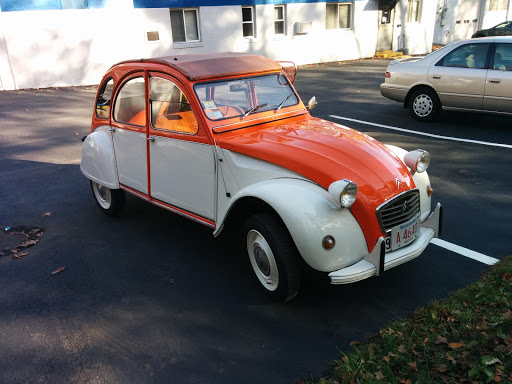 Auto Body Shop «Maaco Collision Repair & Auto Painting», reviews and photos, 874 Edgell Rd, Framingham, MA 01701, USA