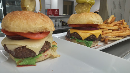 Country Club «Avon Oaks Country Club», reviews and photos, 32300 Detroit Rd, Avon, OH 44011, USA