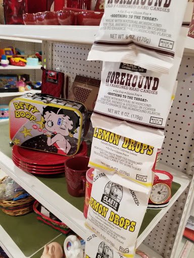 Thrift Store «Goodwill - Blaine: Ulysses Lane NE», reviews and photos