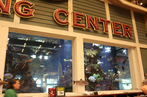 Sporting Goods Store «Bass Pro Shops», reviews and photos, 6425 Daniel Burnham Dr, Portage, IN 46368, USA