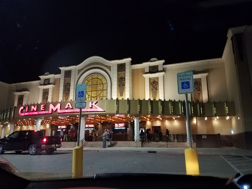 Movie Theater «Cinemark 16», reviews and photos, 15171 Crossroads Pkwy, Gulfport, MS 39503, USA