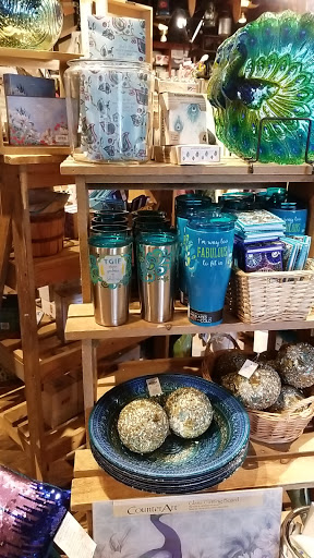 American Restaurant «Cracker Barrel Old Country Store», reviews and photos, 2920 Hospitality St, Tallahassee, FL 32303, USA