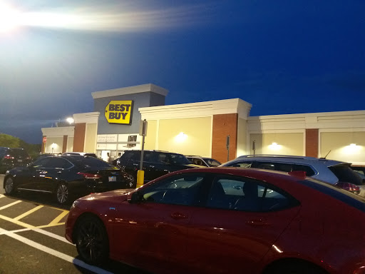 Electronics Store «Best Buy», reviews and photos, 14 Allstate Rd, Dorchester, MA 02125, USA