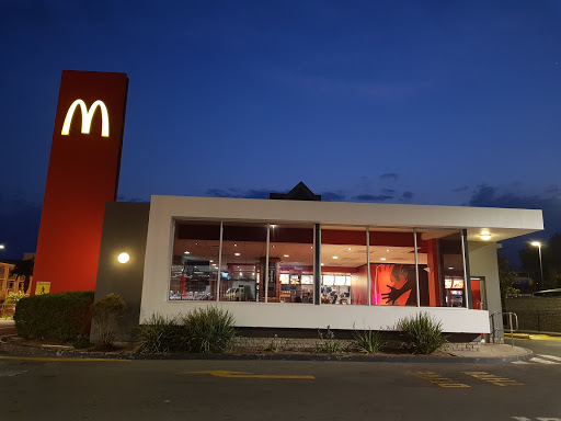 McDonald’s Worcester Drive-Thru 46 Cnr High &, Fairbairn St, Worcester, 6849 reviews menu price