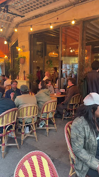 Atmosphère du Restaurant Brasserie Chacha à Paris - n°14