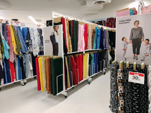 Fabric Store «Jo-Ann Fabrics and Crafts», reviews and photos, 8000 Plaza Blvd, Mentor, OH 44060, USA