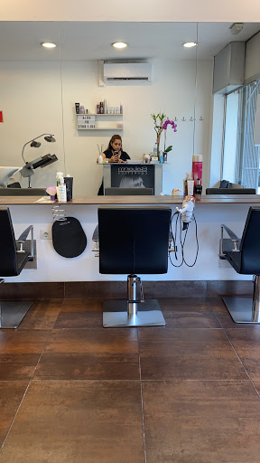 Hair by juli Baez en Montornès del Vallès, Barcelona