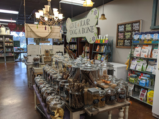 Pet Supply Store «The Good Dog Shoppe Kennesaw/The Good Dog Co.Atl», reviews and photos, 4200 Wade Green Rd NW #5, Kennesaw, GA 30144, USA