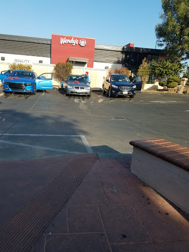 Mission Hand Car Wash en Hayward