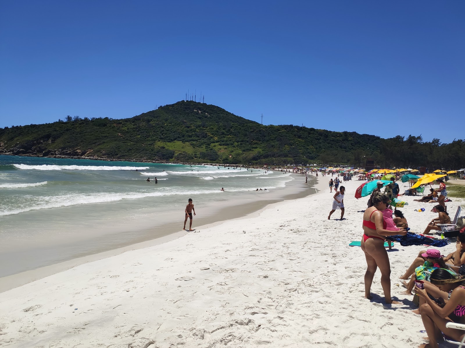 Fotografie cu Plaja Pontal - locul popular printre cunoscătorii de relaxare