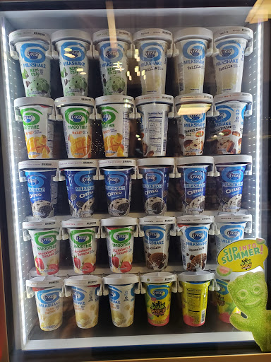 Liquor Store «Snoqualmie Tobacco & Liquor Company», reviews and photos, 37500 SE North Bend Way, Snoqualmie, WA 98065, USA