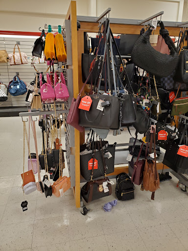 Department Store «T.J. Maxx», reviews and photos, 19 Golf Center, Hoffman Estates, IL 60195, USA