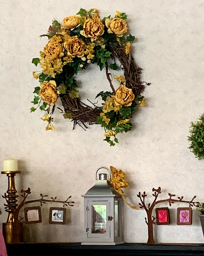 Florist «Downtown Flowers And Gift Shop», reviews and photos, 130 E Charlemont Ave, Kingsport, TN 37660, USA