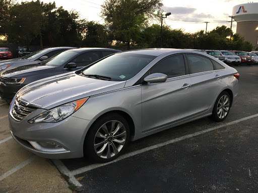 Used Car Dealer «DriveTime Used Cars», reviews and photos, 821 E Division St, Arlington, TX 76011, USA