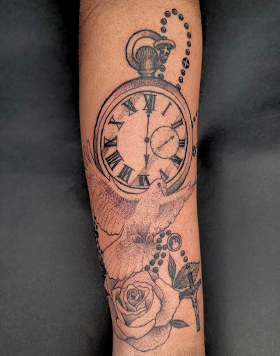 Tattoo Shop «Bold Stroke Tattoo Studios», reviews and photos, 831 W Jefferson Blvd, Dallas, TX 75208, USA