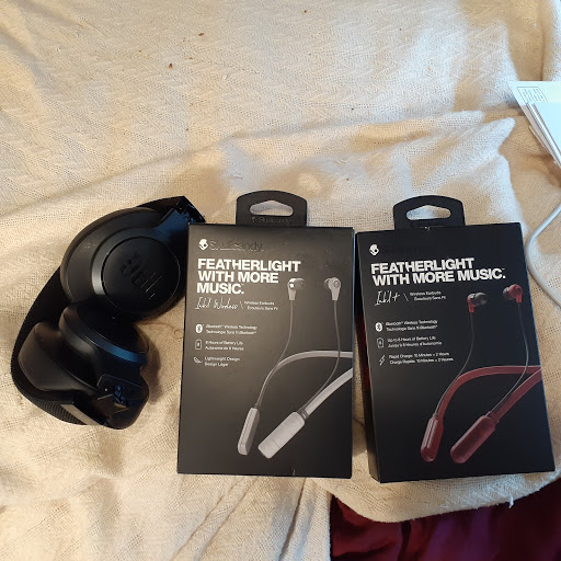 Clothing Store «Ross Dress for Less», reviews and photos, 1886 College St, Liberty, MO 64068, USA