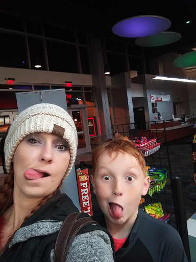 Movie Theater «Regal Cinemas College Station 14», reviews and photos, 415 W College St, Springfield, MO 65806, USA