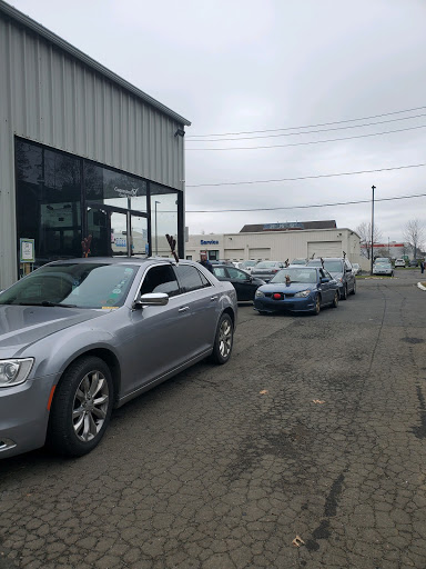 Used Car Dealer «MIDTOWN MOTORS LLC», reviews and photos, 4 Liesl Ln, Branford, CT 06405, USA