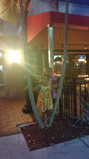 Shopping Mall «Westfield Broward», reviews and photos, 8000 W Broward Blvd, Plantation, FL 33388, USA