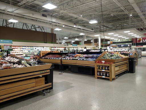 Publix Super Market at Toco Hills Shopping Center image 8