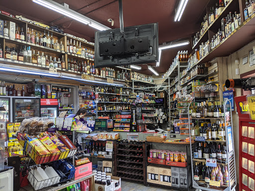 Liquor Store «Main Street Party Store», reviews and photos, 201 N Main St, Ann Arbor, MI 48104, USA